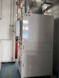 配電室電控柜清掃除塵案例